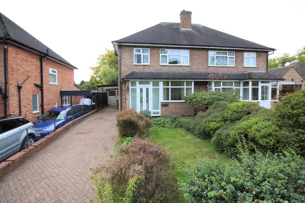 Oakfield Road, Kidderminster, DY11 3 bed semidetached house £230,000