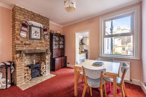 6 Little Roke Avenue, Kenley, CR8 5NG
