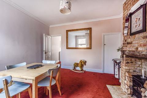 6 Little Roke Avenue, Kenley, CR8 5NG
