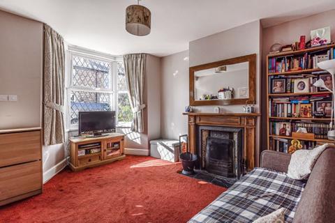 6 Little Roke Avenue, Kenley, CR8 5NG