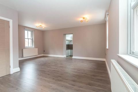 2 bedroom apartment to rent - West Lodge, Raddlebarn Road, Selly Oak, Birmingham B29 6UP