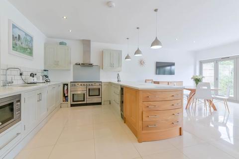 16 Kimpton Road, Blackmore End, St Albans, AL4 8LD