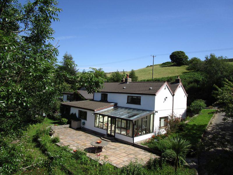 Ty Canol Farm, Cynonville, Port Talbot 7 bed property with land £700,000