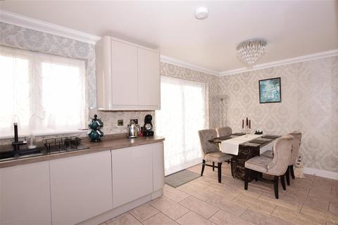 188 Frindsbury Hill, Rochester, ME2 4JR