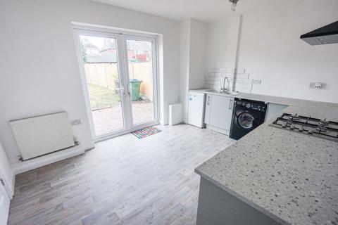 32 Beech Crescent, Tipton, DY4 0RA