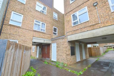 35 Berkeley Path, Luton, LU2 0TS