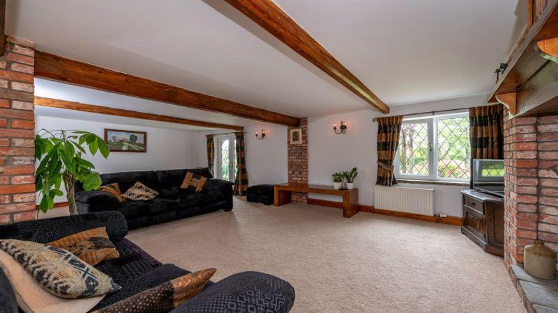 Dining/family room
