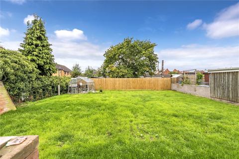 4 bedroom detached house to rent, 12 Stafford Road, Newport, Shropshire