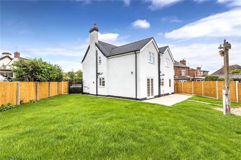 4 bedroom detached house to rent, 12 Stafford Road, Newport, Shropshire