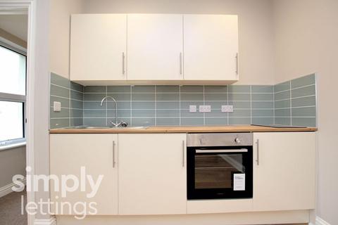 1 bedroom flat to rent, Winchester Road, Worthing