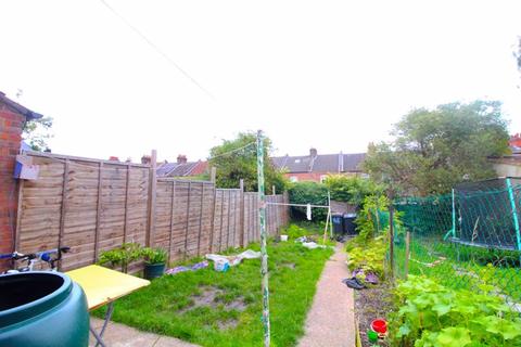 45 Malvern Road, Luton, LU1 1LG