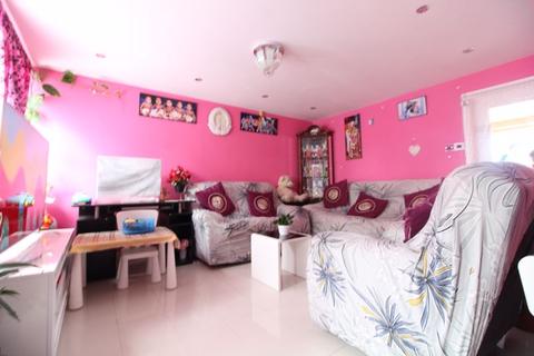 80 Brickly Road, Luton, LU4 9EF