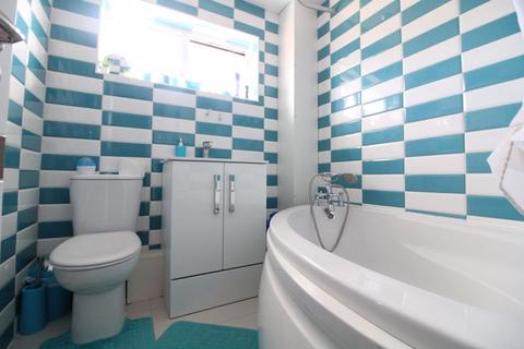 80 Brickly Road, Luton, LU4 9EF