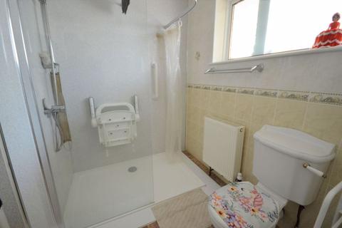 15 Cambridge Road, Brixham, TQ5 8JW