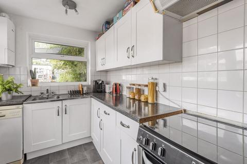 6 Brinkley Road, Worcester Park, KT4 8JF