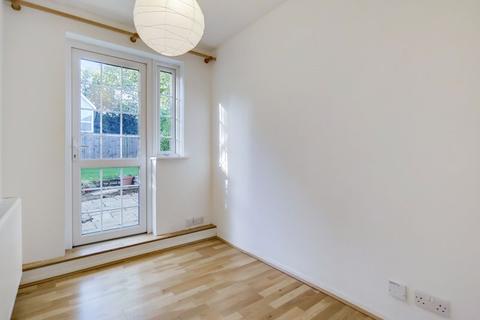 64 Campden Road, South Croydon, CR2 7EP