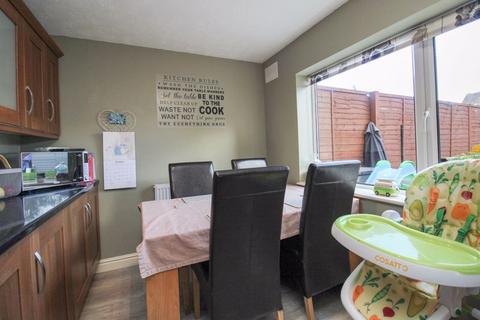 6 Horsecroft Crescent, Leek, ST13 6QL
