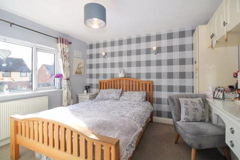 6 Horsecroft Crescent, Leek, ST13 6QL