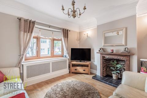 17a Globe Road, Hornchurch, RM11 1BS