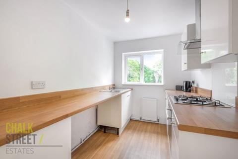 13 Austral Drive, Hornchurch, RM11 1JJ