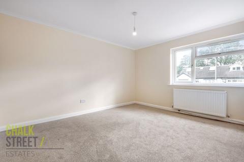 13 Austral Drive, Hornchurch, RM11 1JJ