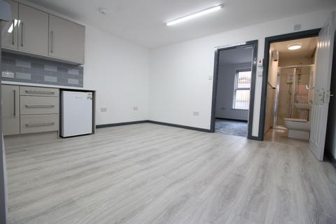 1 bedroom apartment to rent - James Street, Blackburn. Lancs. BB1 6BE
