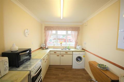 1 Copeland Close, Cheadle, Stoke-on-trent, ST10 1HP