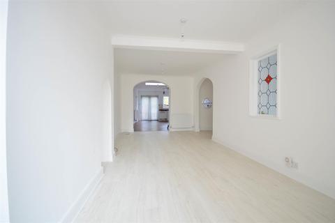 34 Forknell Avenue, Coventry, CV2 3EE
