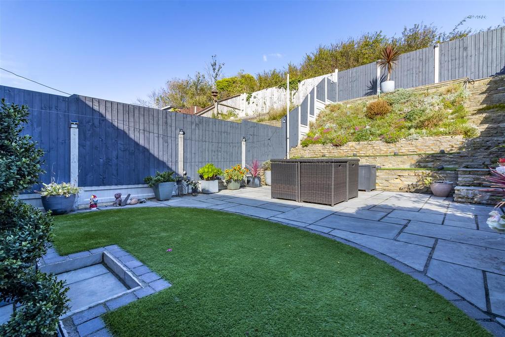 Rear Garden 2.jpg