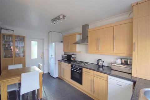 6 Bowland Close, Leeds, LS15 0EN