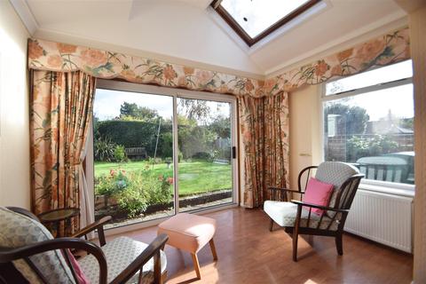 8 Beech Close, Hanwood, Shrewsbury, SY5 8RA