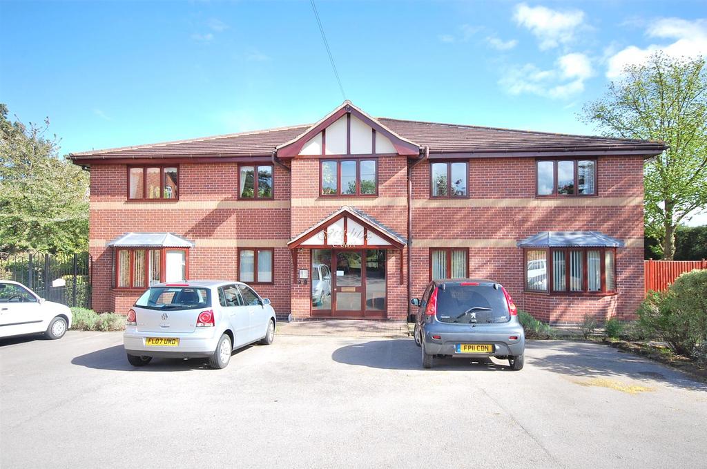 Shelford Road, RadcliffeOnTrent, Nottingham 2 bed apartment £119,950