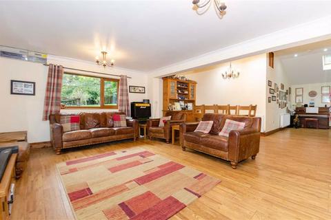 Oxbine Chapel Lane, Callow Hill, Kidderminster, DY14 9XE