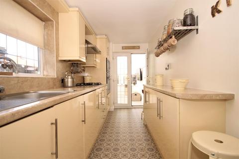 33 Heathfield Drive, Hartlepool, TS25 5LP