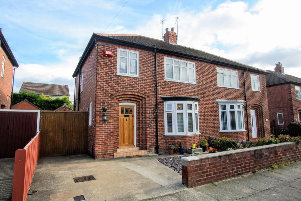 Swaledale Avenue, Darlington 3 bed semidetached house £200,000