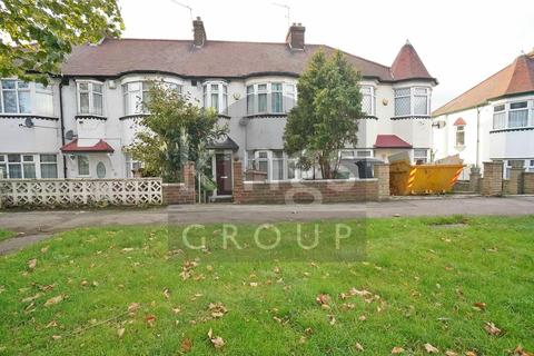 193 Waltham Way, London, E4 8AG