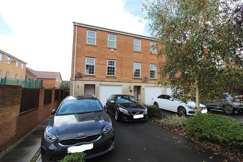 33 Hazel Pear Close, Horwich, Bolton, BL6 5GS