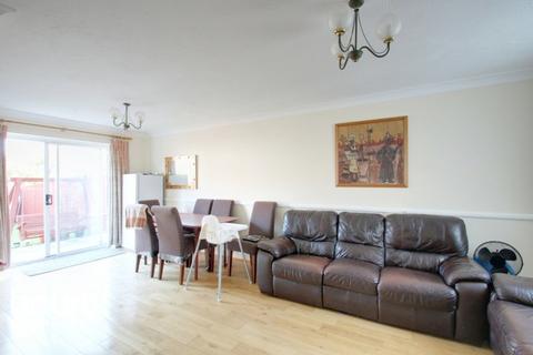 93 Hayfield, Stevenage, SG2 7JR