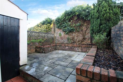 19 Fairfield Place, Bristol, BS3 1LH