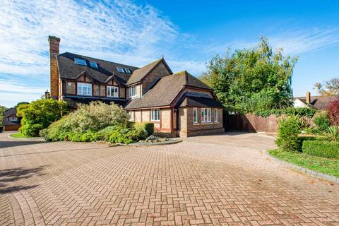 10 Avonstowe Close, Orpington, BR6 8NA