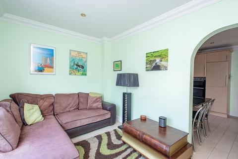 10 Avonstowe Close, Orpington, BR6 8NA