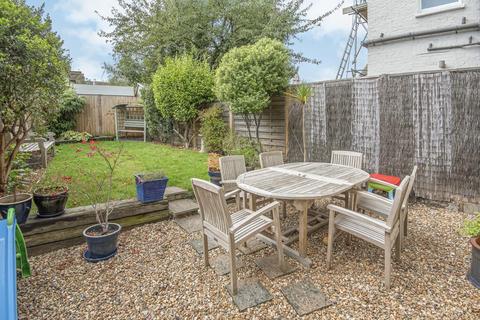 22 Crebor Street, London, SE22 0HF