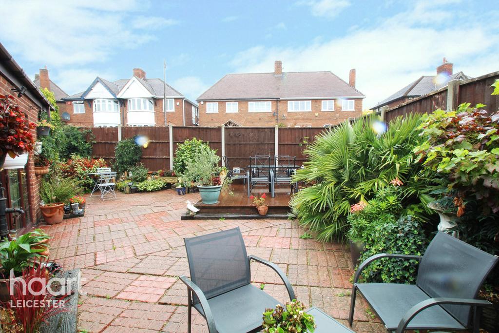 Sandhurst Road, Leicester 2 bed detached house £230,000