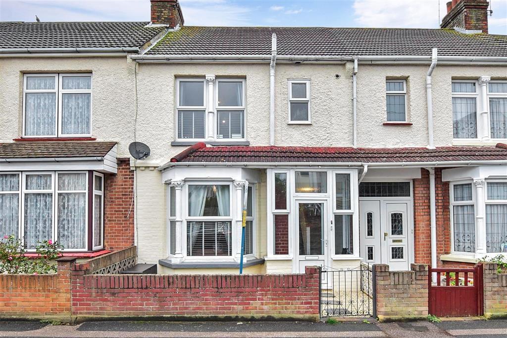 Seaton Road, Gillingham, Kent 3 bed terraced house £300,000