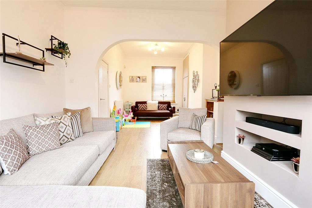 Alliance Avenue, Hull, HU3 3 bed terraced house £100,000