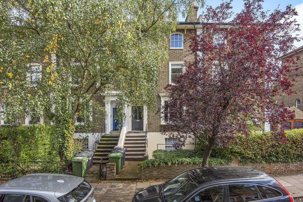 Tyrwhitt Road, Brockley 2 bed flat £575,000
