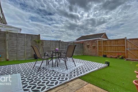 58 Brooklands Road, Brantham, Manningtree, CO11 1RP