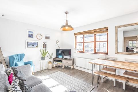 9 Penny Mews, London, SW12 8PU