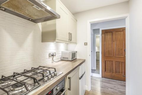 9 Penny Mews, London, SW12 8PU