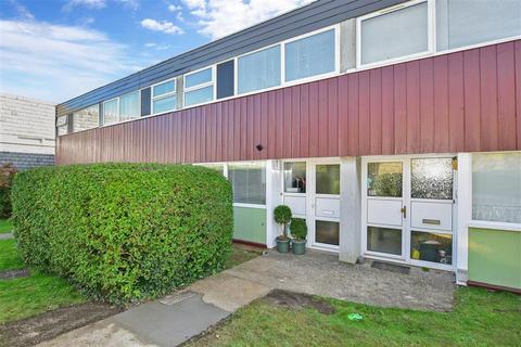 15 Punch Croft, New Ash Green, Longfield, DA3 8HP